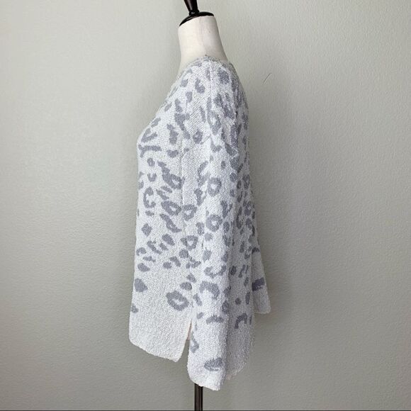 NWOT Knox Rose Leopard Textured V-Neck Pullover High-Low Hem Sweater - Picture 6 of 13